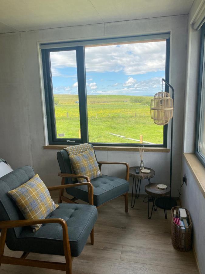 Unique Luxurious Cabin On Sea View Working Croft Garrabost Екстериор снимка